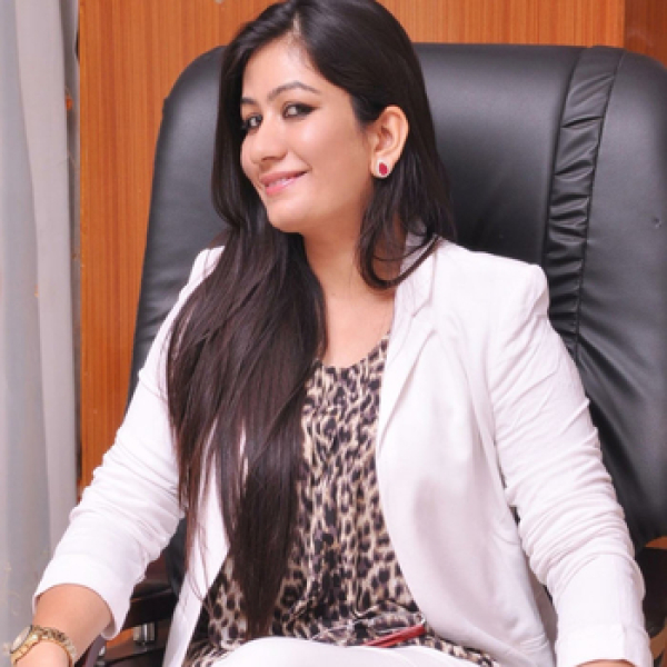 Dr Shefali Verma Astrologer